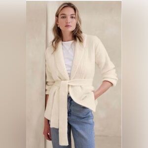 NWT Athleta medium boho crochet team open front tie sweater